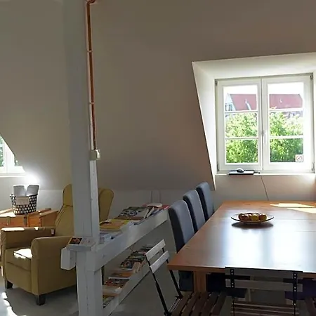 Five Point Hostel&apartments