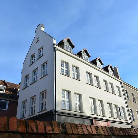 Hostel Five Point Hostel & Apartments
